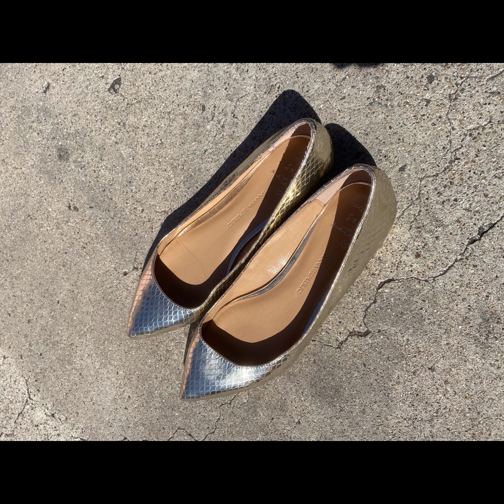 Gold banana republic flats